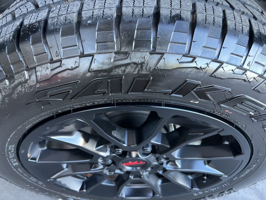 Used 2025 Toyota Tundra SR5 image 28