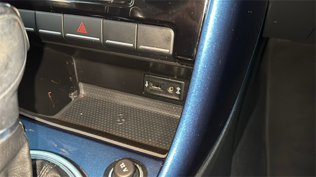 Used 2019 Volkswagen Beetle 2.0T SE image 18