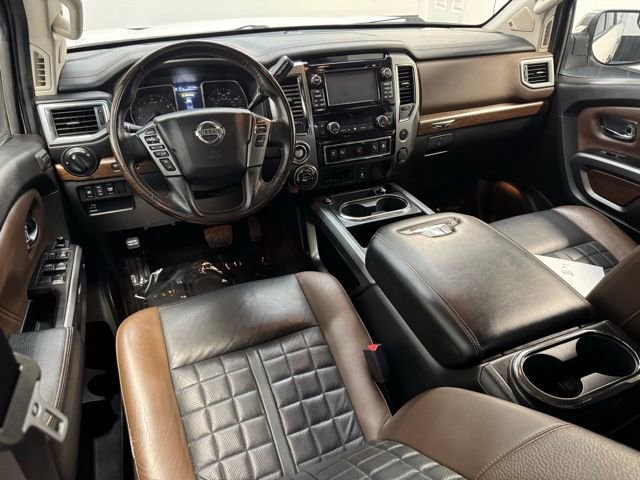 Used 2018 Nissan Titan Platinum Reserve AWD/4WD image 7