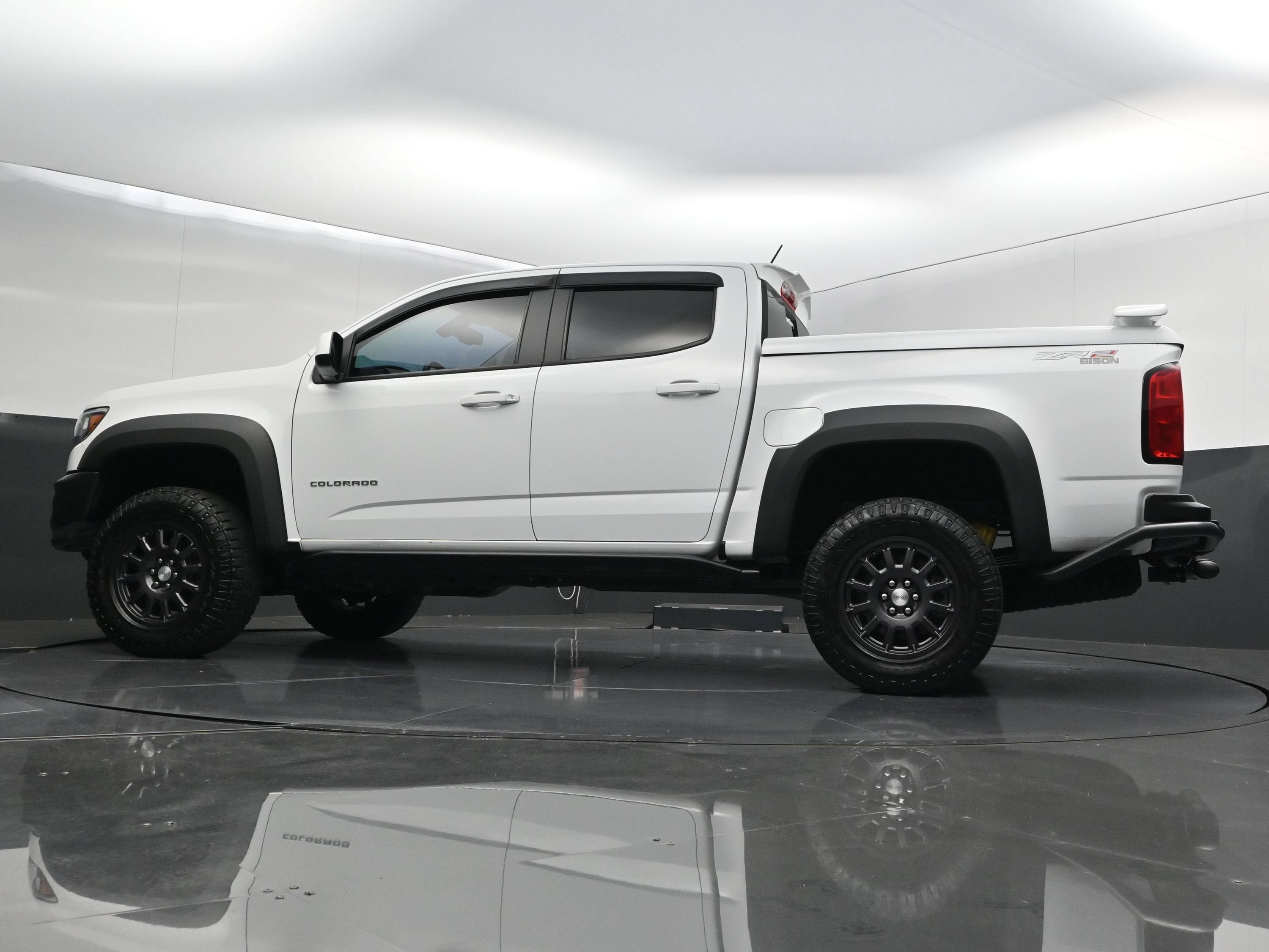 Used 2022 Chevrolet Colorado ZR2 w/ Colorado ZR2 Bison Edition AWD/4WD image 46
