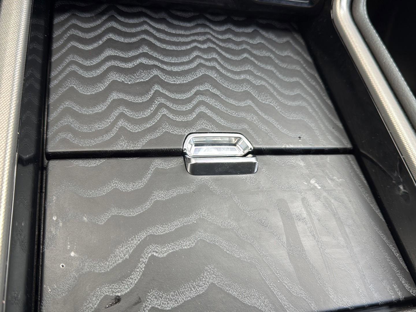 Used 2024 GMC Yukon Denali w/ LPO, Floor Liner Package image 6