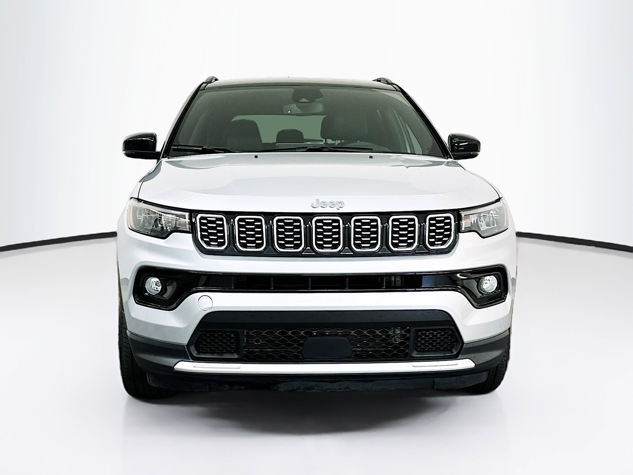 Used 2025 Jeep Compass Limited image 2