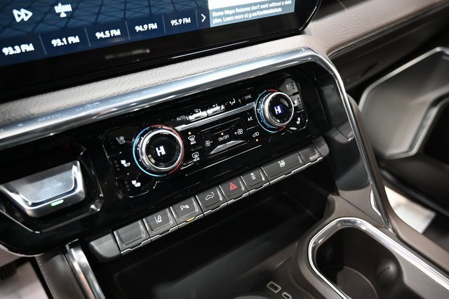 Used 2024 GMC Sierra 3500 Denali image 20