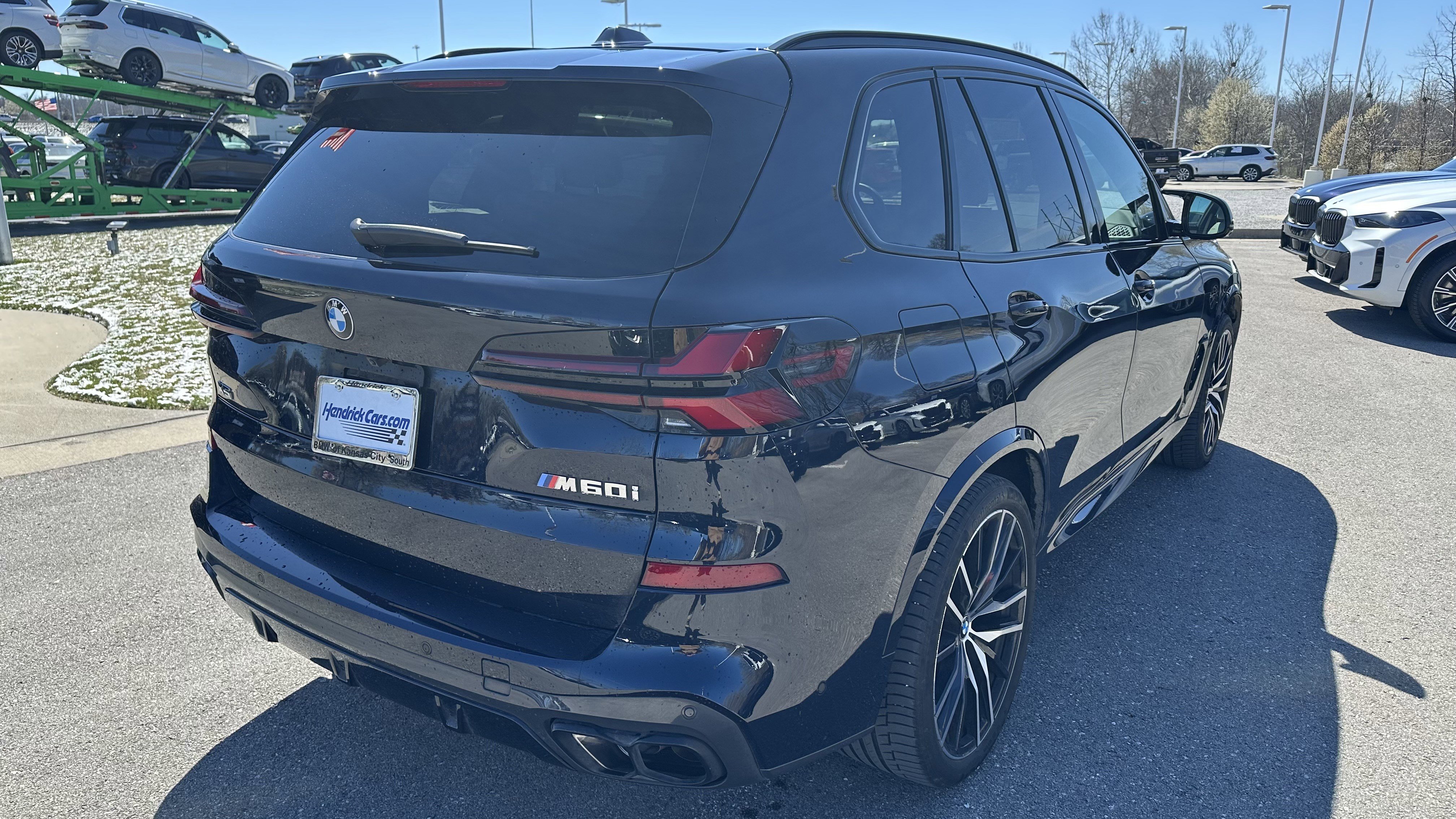 Used 2024 BMW X5 M60i image 10