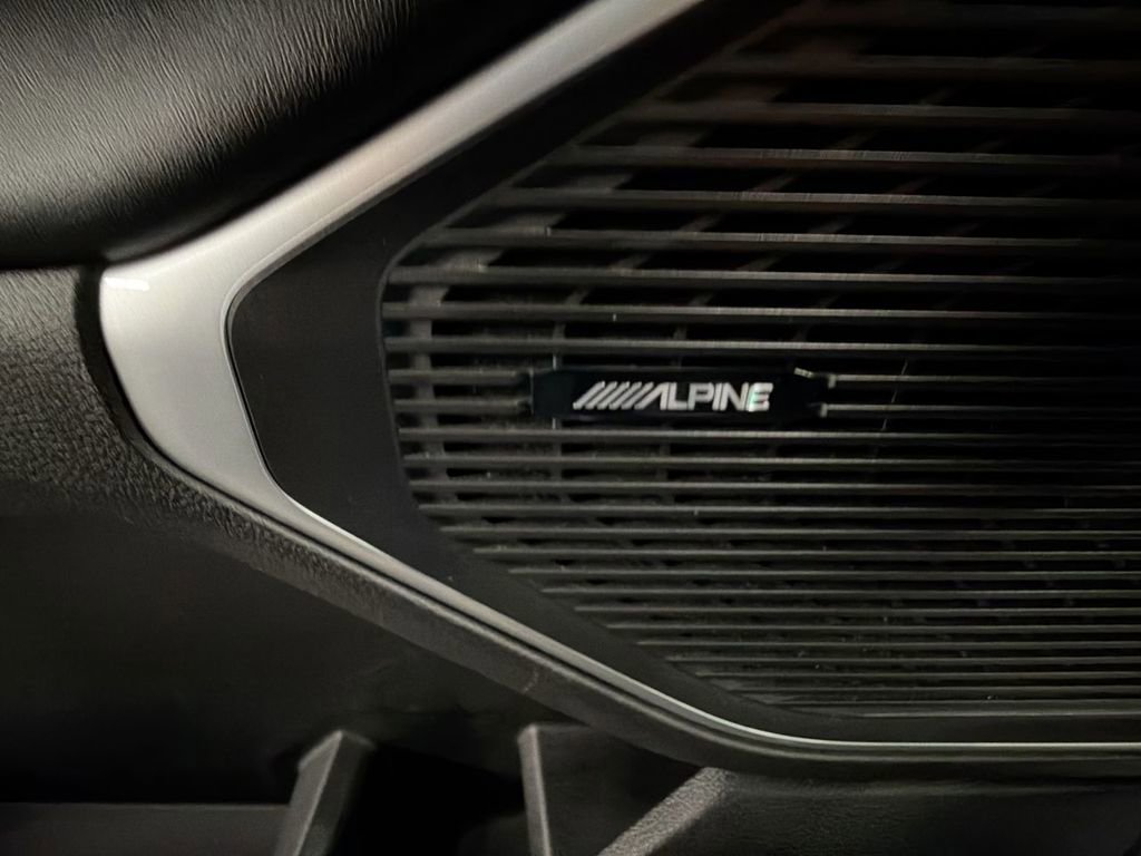 Used 2024 Jeep Wagoneer L Series II image 24