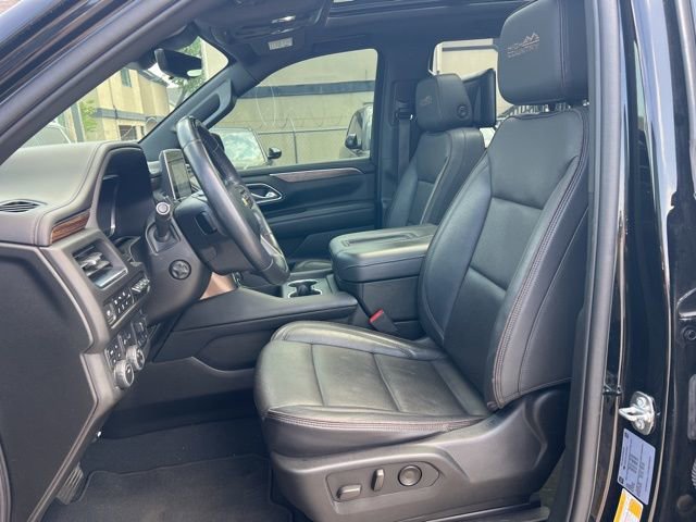 Used 2023 Chevrolet Tahoe High Country w/ Advanced Technology Package AWD/4WD image 25