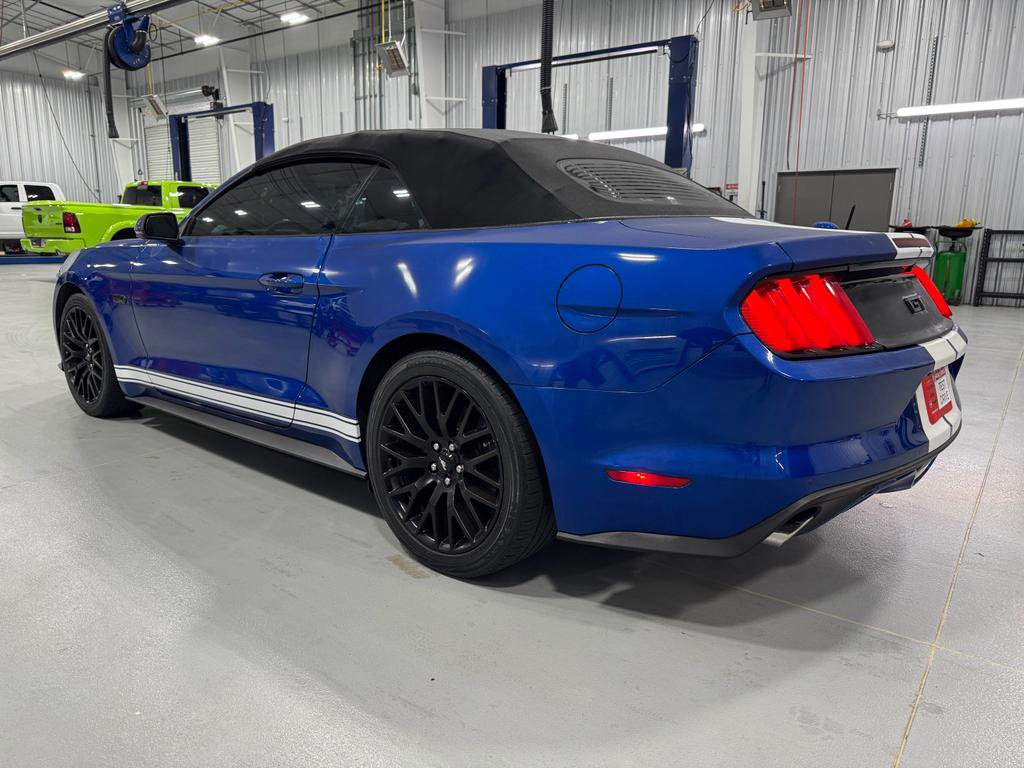 Used 2017 Ford Mustang GT Premium w/ GT Performance Package image 32