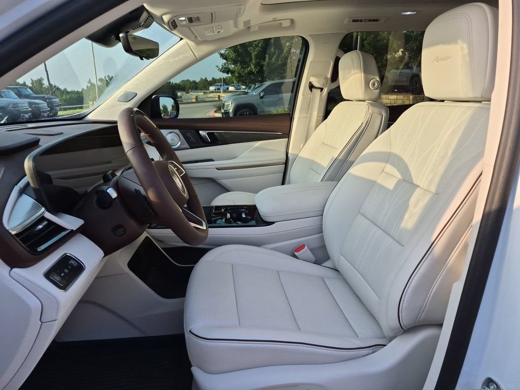 New 2026 Buick Enclave Avenir w/ Super Cruise Package FWD image 21