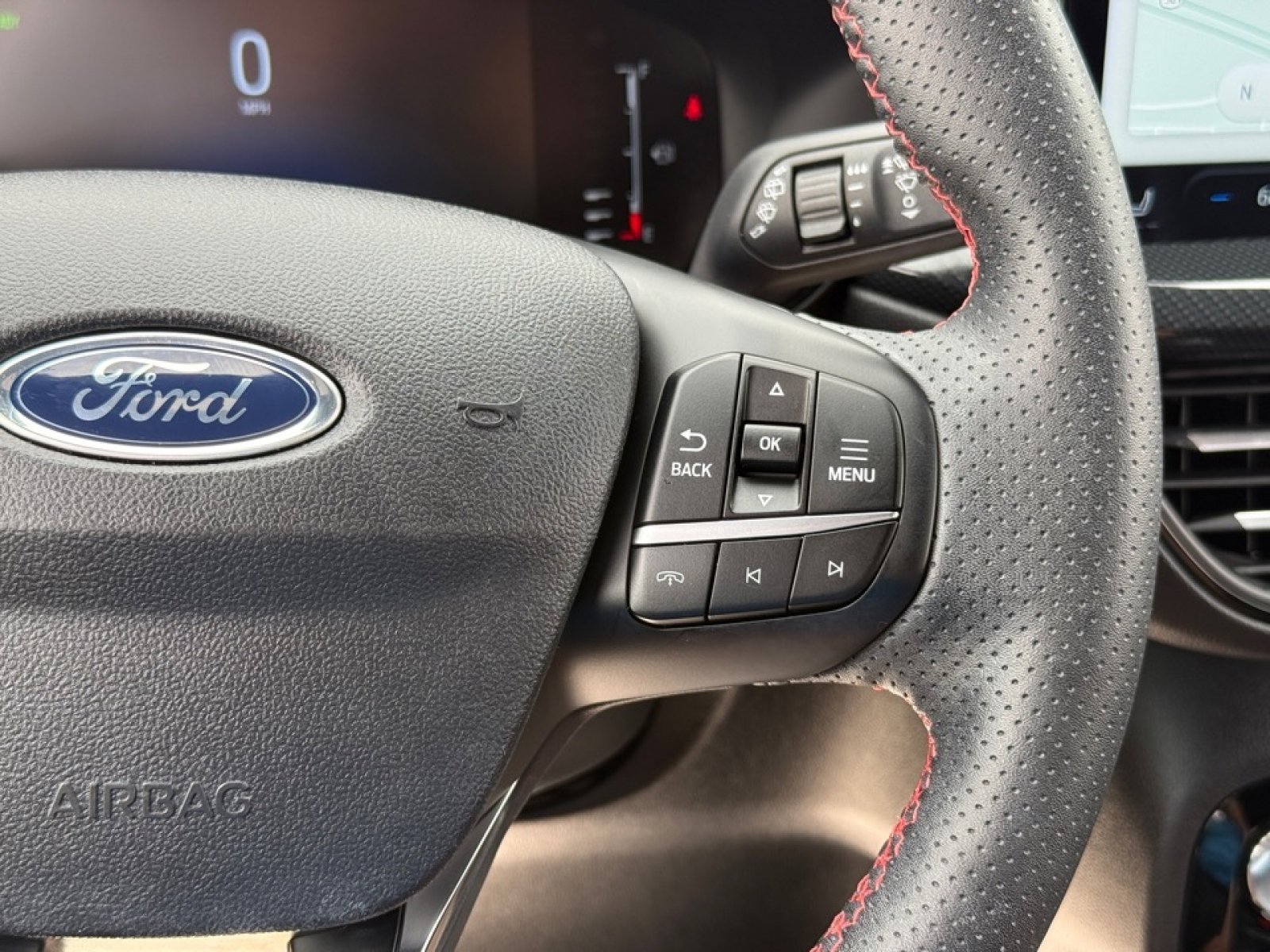 Used 2024 Ford Escape ST-Line Select w/ Tech Pack #1 AWD/4WD image 24