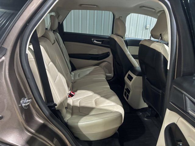Used 2019 Ford Edge Titanium w/ Cold Weather Package image 26