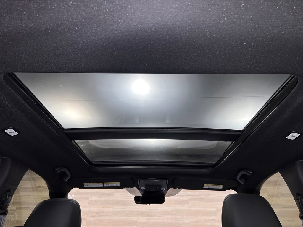 Used 2025 Honda Pilot TrailSport image 16