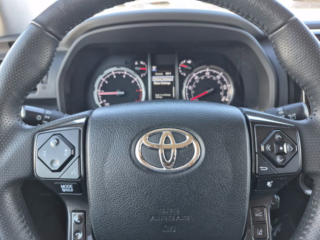 Used 2024 Toyota 4Runner TRD Off-Road image 18