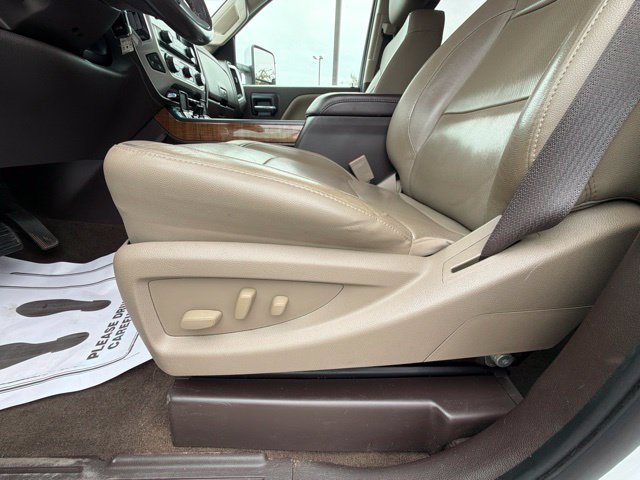 Used 2017 GMC Sierra 2500 SLT w/ Duramax Plus Package AWD/4WD image 66