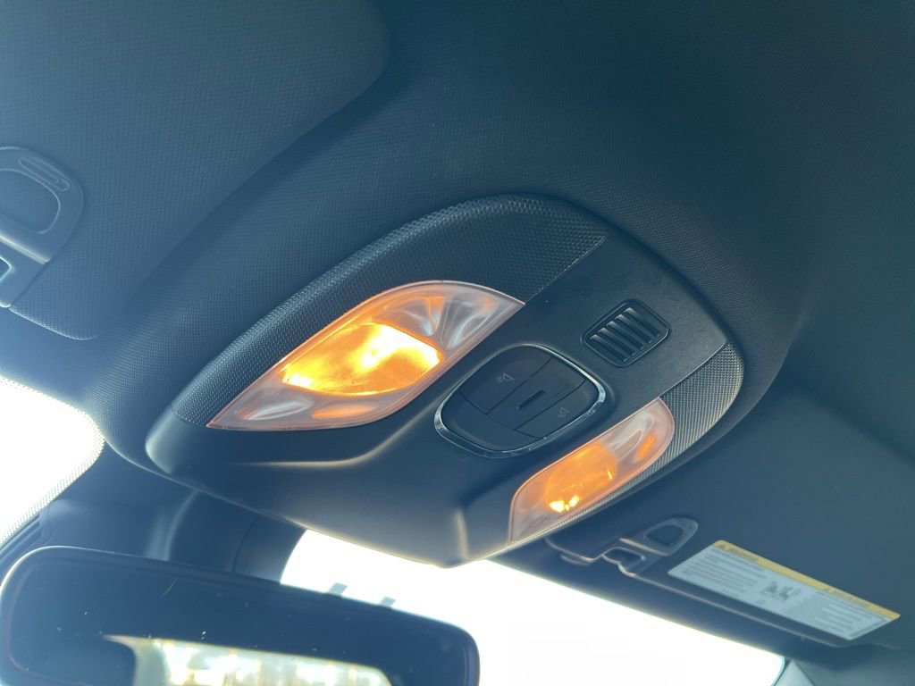 Used 2025 Jeep Compass Limited image 25