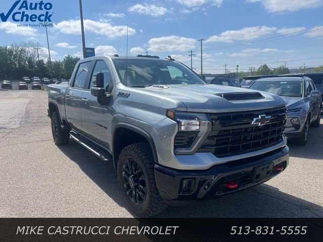 Used 2025 Chevrolet Silverado 2500 LT w/ Trail Boss Package image 2