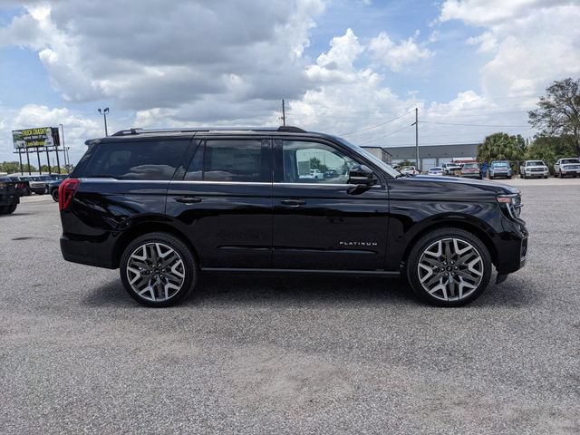 New 2026 Ford Expedition Platinum w/ Platinum Ultimate Package AWD/4WD image 3