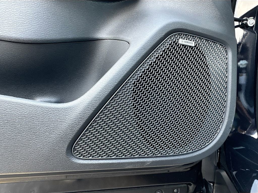 Used 2025 Mitsubishi Outlander ES image 20