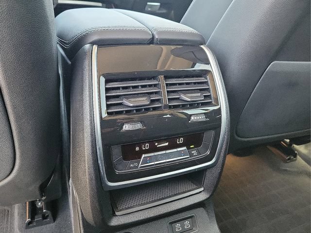 Certified 2026 BMW X7 xDrive40i AWD/4WD image 13