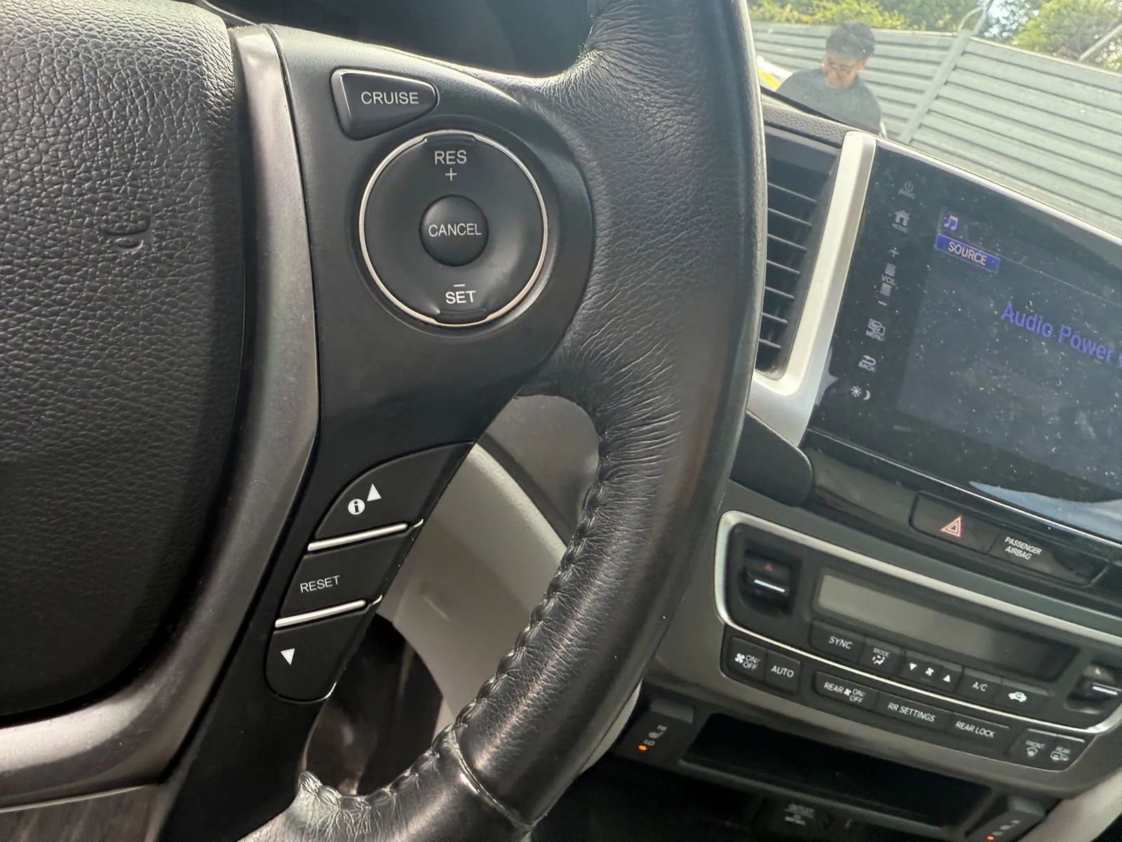 Used 2017 Honda Pilot EX-L image 16