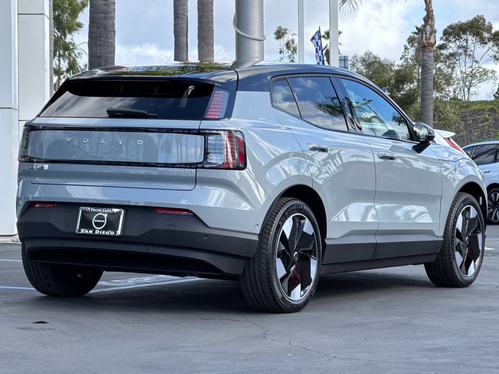 New 2026 Volvo EX30 Ultra w/ Climate Package image 5