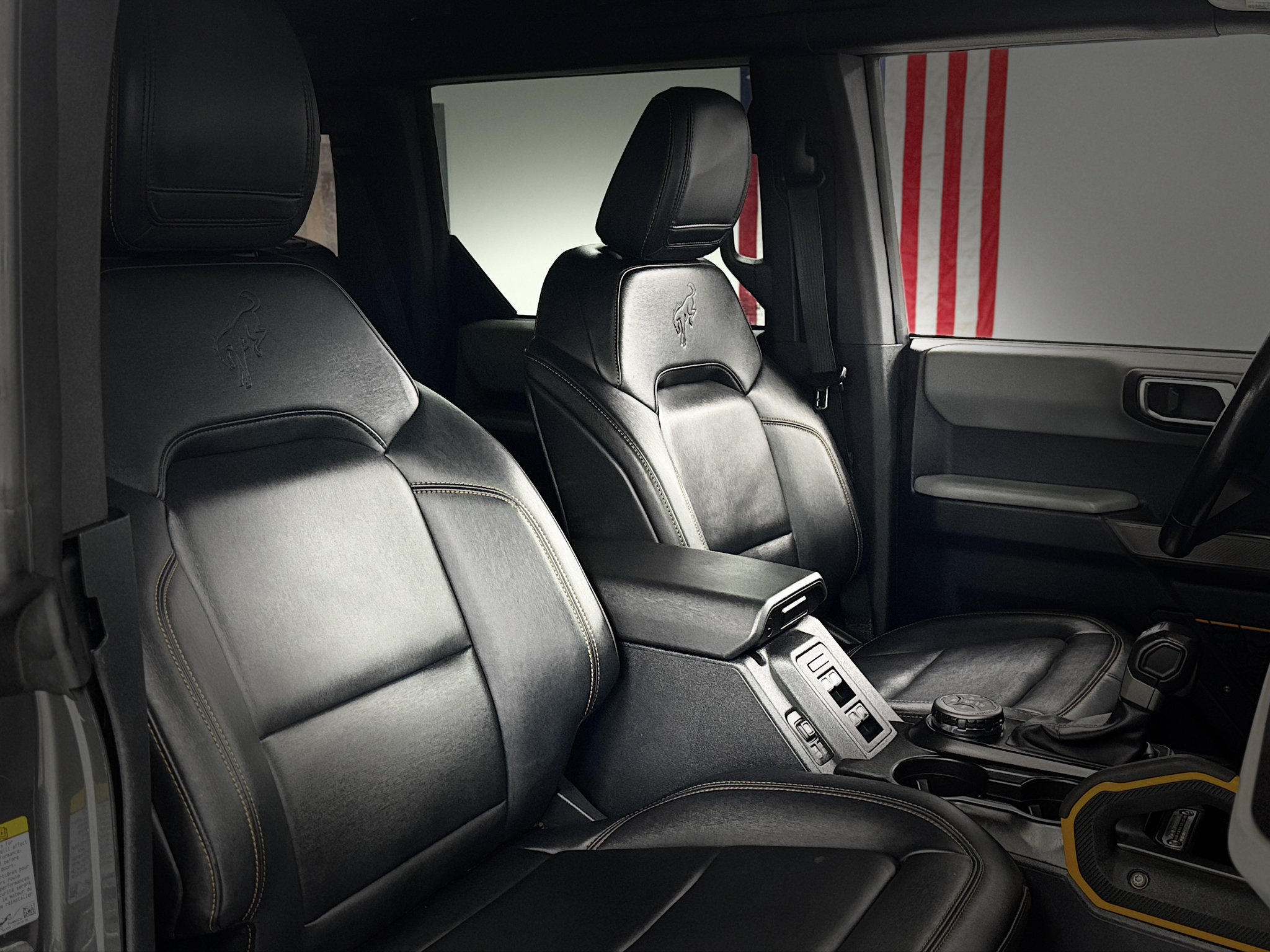 Used 2022 Ford Bronco Badlands w/ Sasquatch Package AWD/4WD image 26