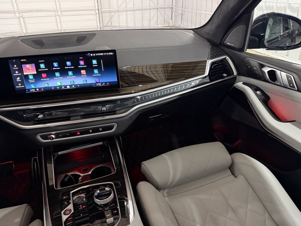 Used 2025 BMW X7 xDrive40i w/ Executive Package AWD/4WD image 47