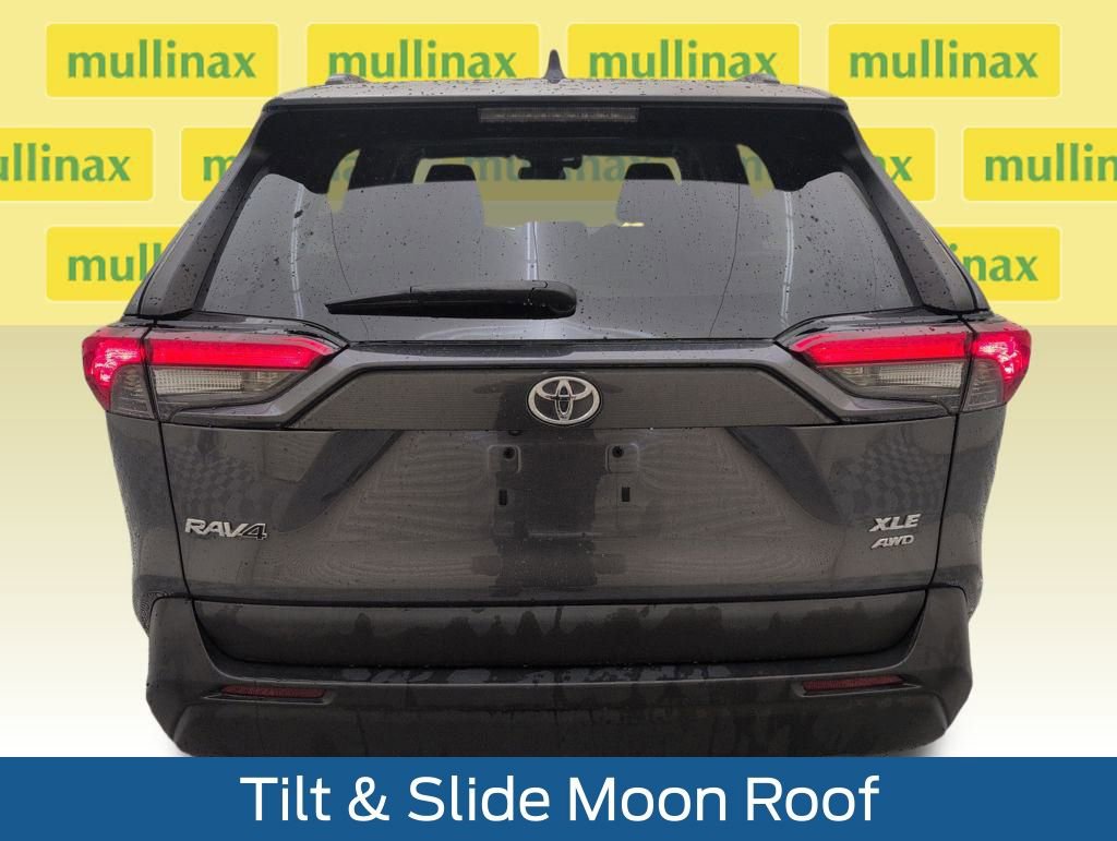 Used 2021 Toyota RAV4 XLE image 36