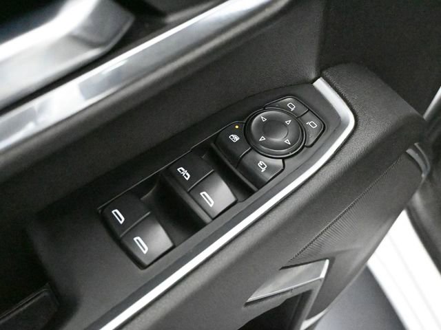 Used 2024 Chevrolet Silverado 3500 LT image 23