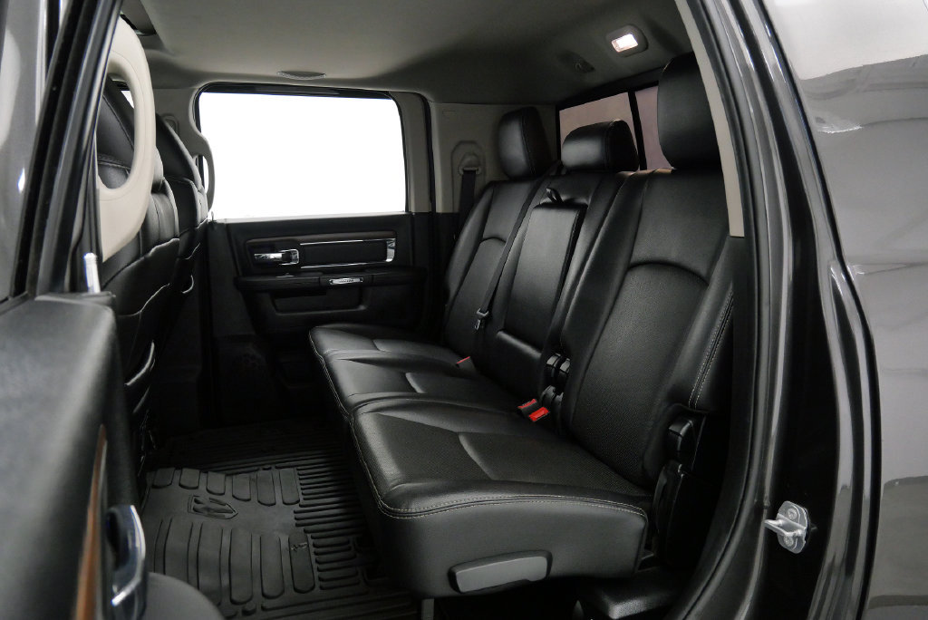 Used 2017 RAM 2500 Laramie w/ Sport Appearance Group AWD/4WD image 19