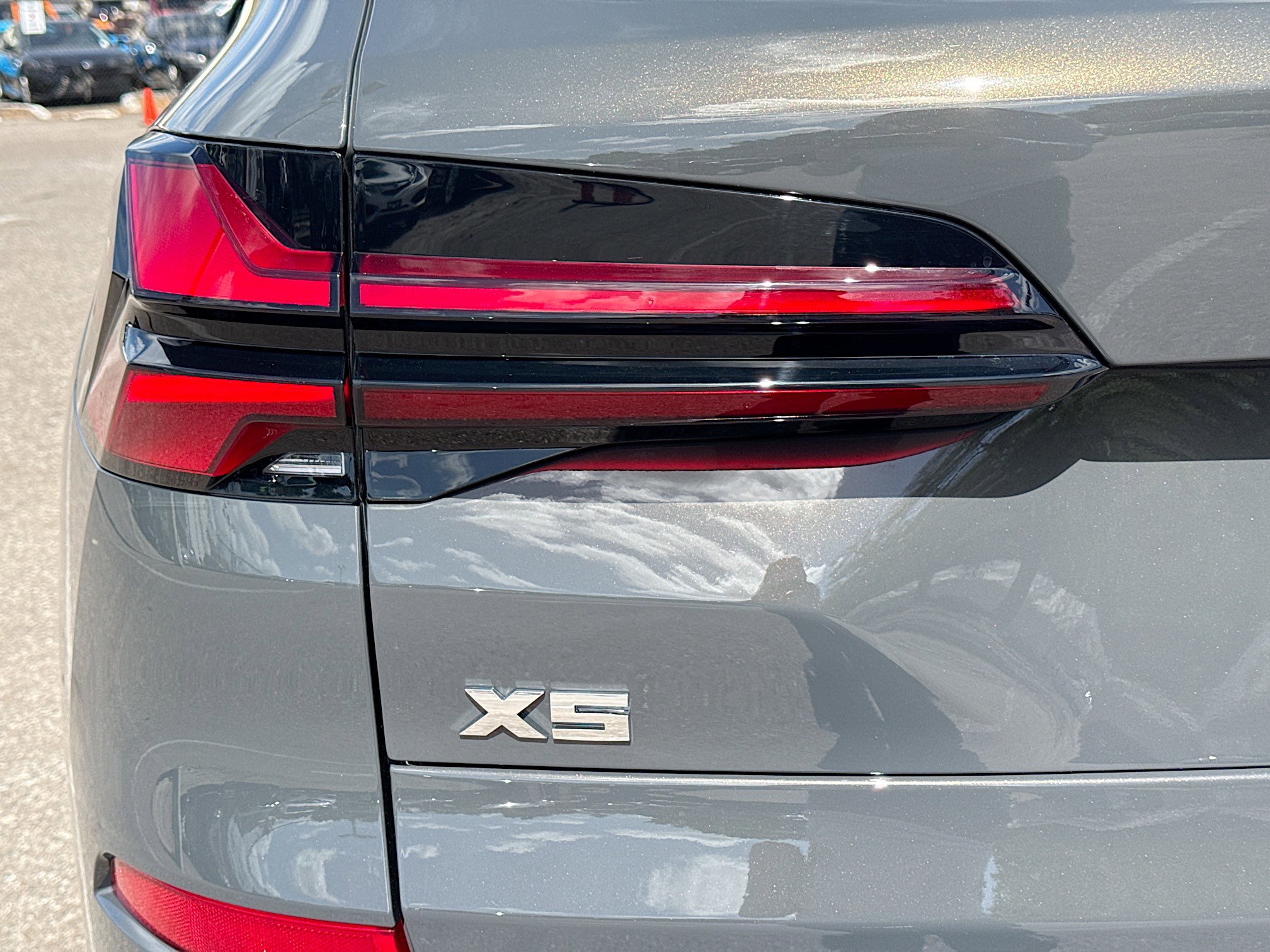 New 2026 BMW X5 M60i image 10