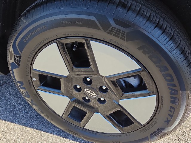 Certified 2026 Hyundai Santa Fe SEL FWD image 27