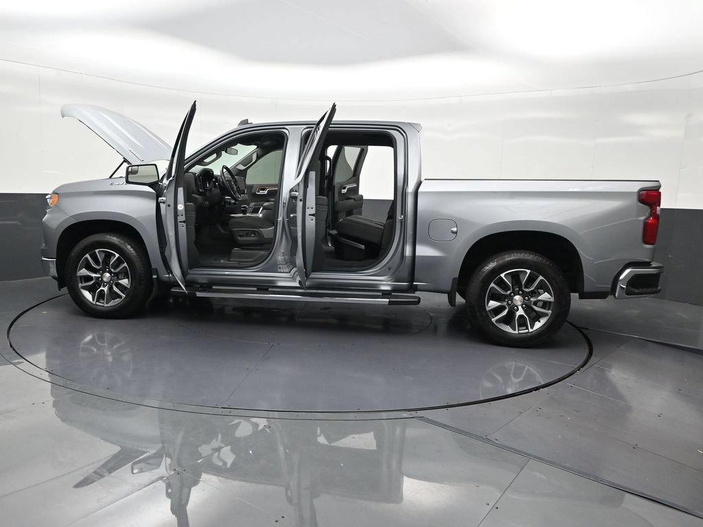 Used 2024 Chevrolet Silverado 1500 LT RWD image 37