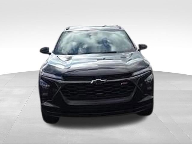 Used 2025 Chevrolet Trax RS w/ Driver Confidence Package FWD image 13