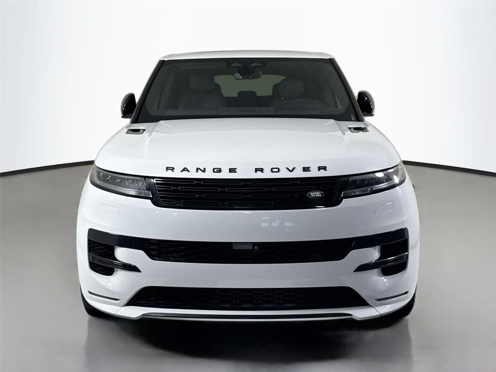 Used 2024 Land Rover Range Rover Sport Dynamic SE image 11