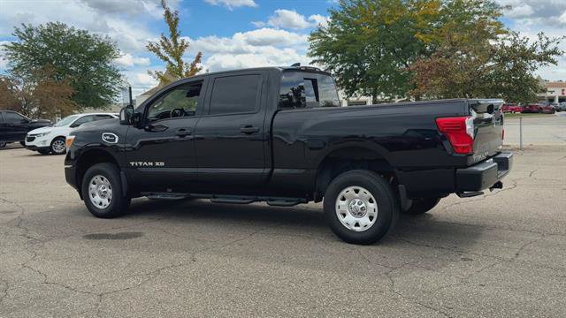 Used 2023 Nissan Titan SV AWD/4WD image 6