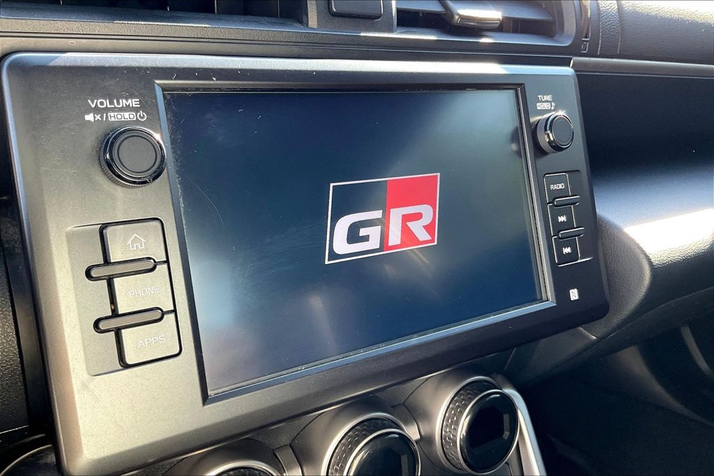 Used 2022 Toyota GR86 Premium w/ ALL Weather Mat Package (TMS) RWD image 31