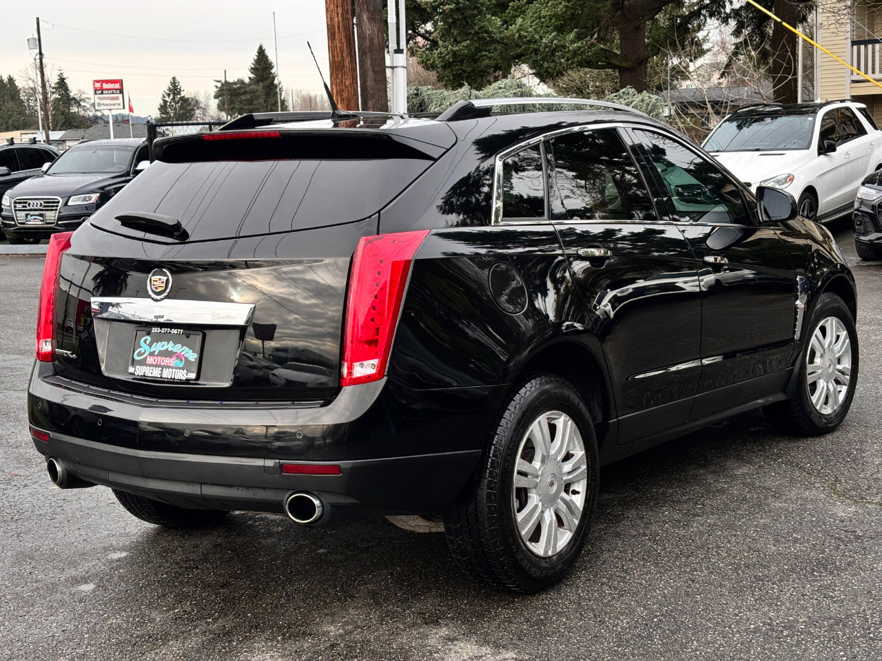 Used 2011 Cadillac SRX Luxury image 8