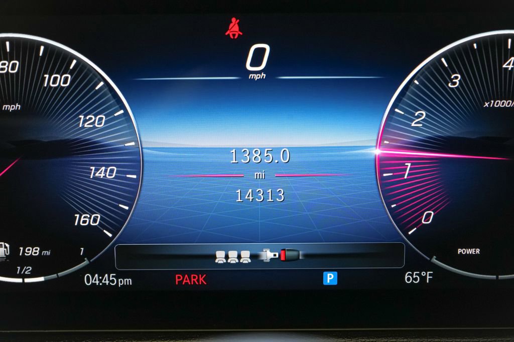 Used 2024 Mercedes-Benz GLB 250 image 18