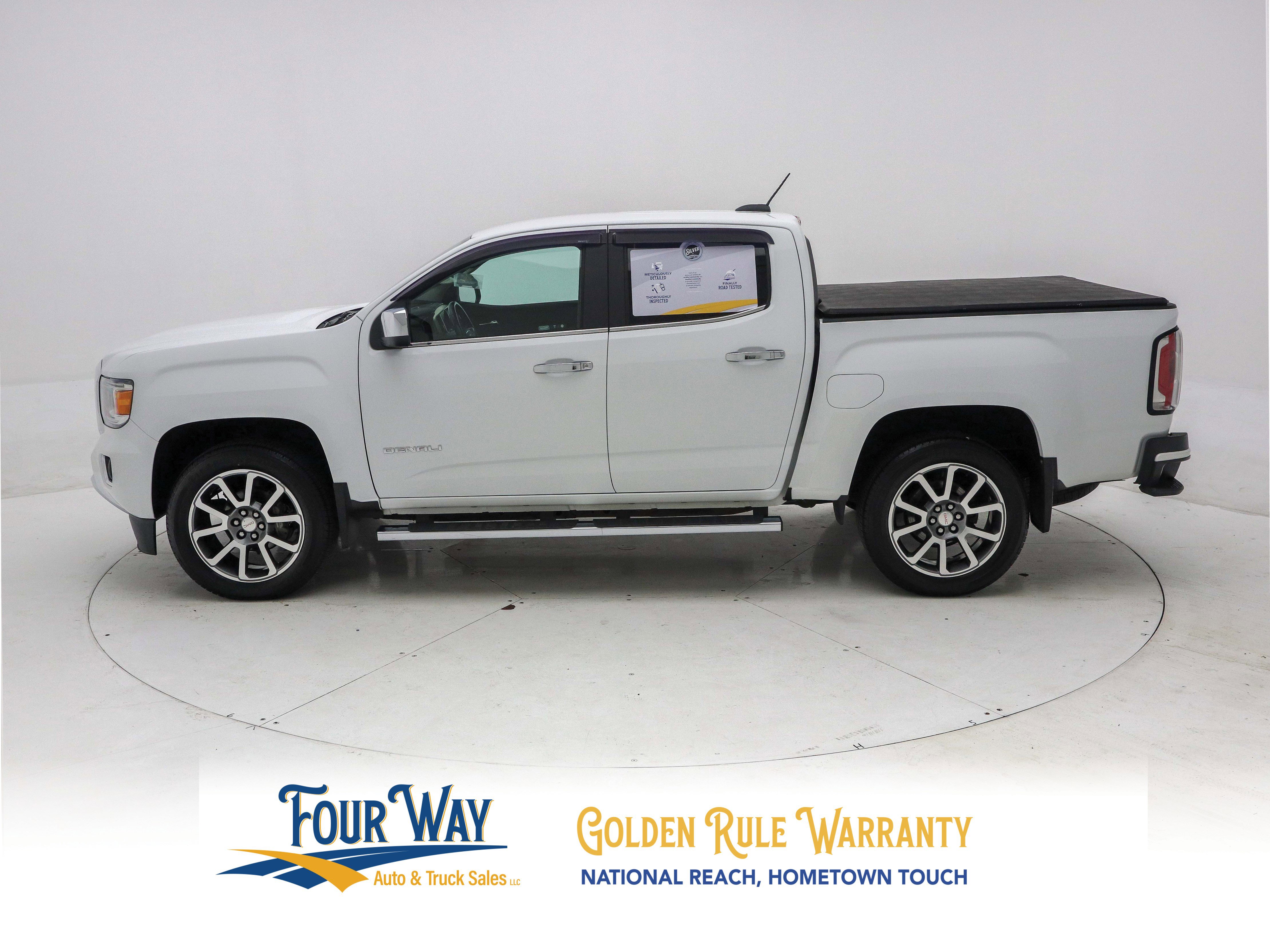 Used 2018 GMC Canyon Denali image 7