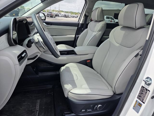 Used 2025 Hyundai Palisade Calligraphy image 9