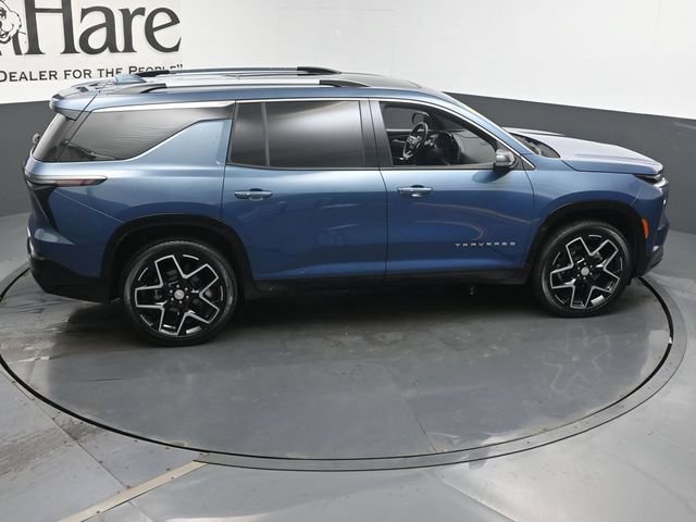Used 2025 Chevrolet Traverse High Country w/ LPO, Floor Liner Package FWD image 41