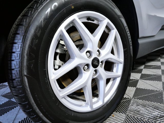 Certified 2024 Ford Edge SEL AWD/4WD image 10