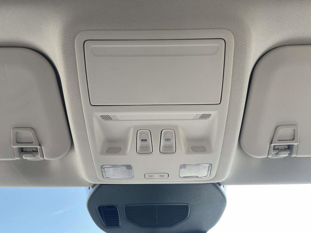 Used 2022 Ford Escape SEL w/ Technology Package image 29