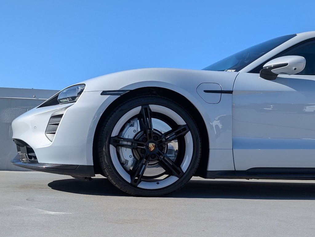 Certified 2023 Porsche Taycan GTS AWD/4WD image 9