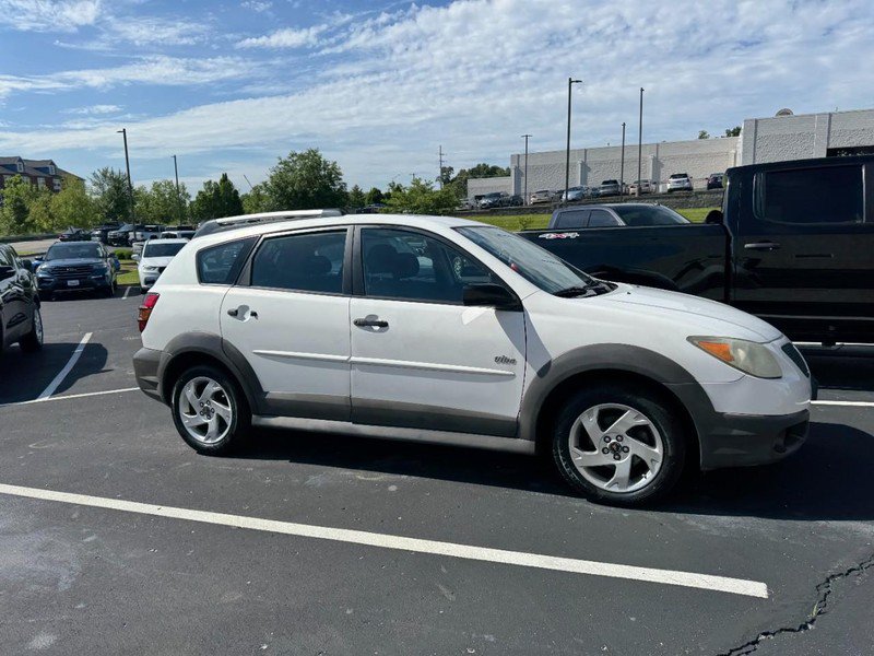 Used 2005 Pontiac Vibe w/ Power Group Value Package FWD image 5