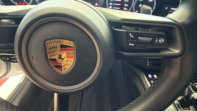 Used 2024 Porsche 911 Carrera RWD image 20