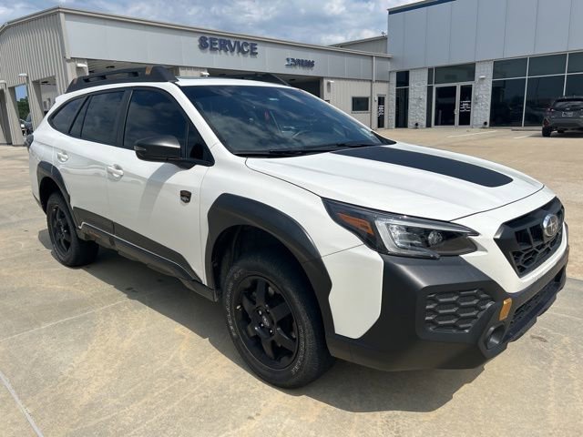 Used 2024 Subaru Outback Wilderness AWD/4WD image 2