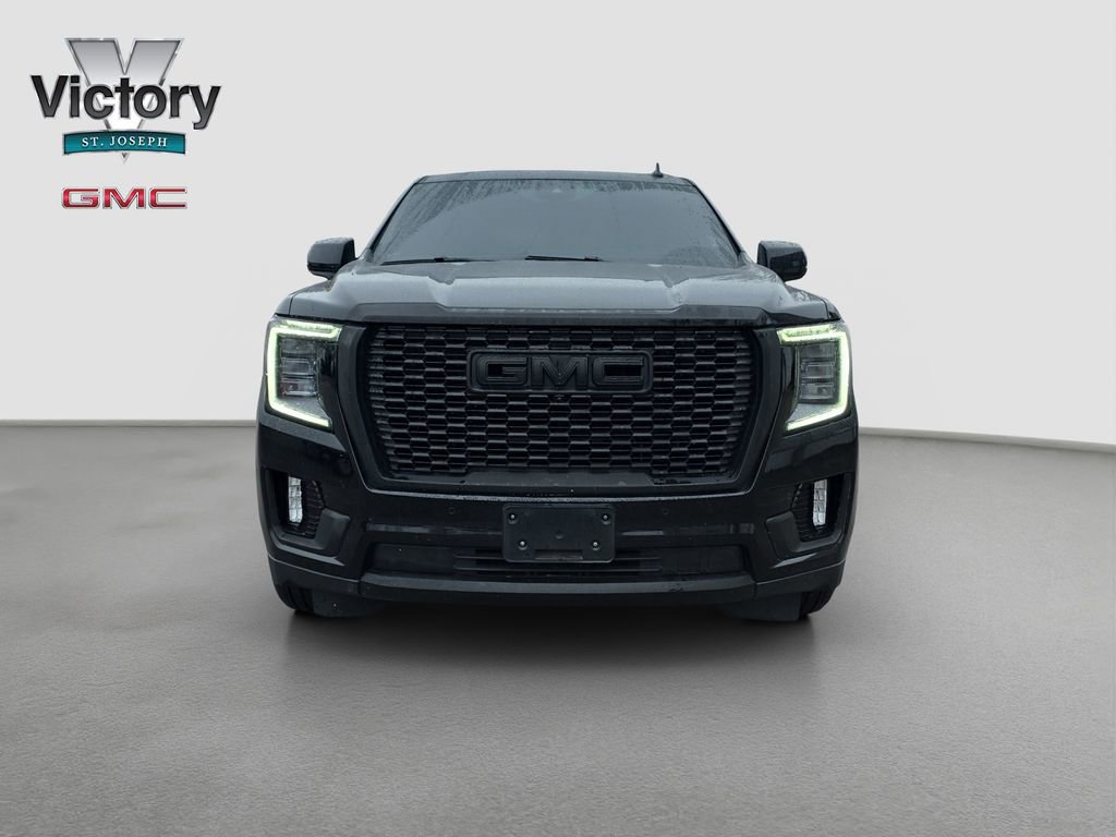 Used 2024 GMC Yukon XL Denali w/ Denali Reserve Package image 2