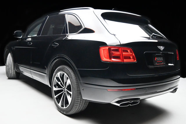 Used 2019 Bentley Bentayga AWD/4WD image 30