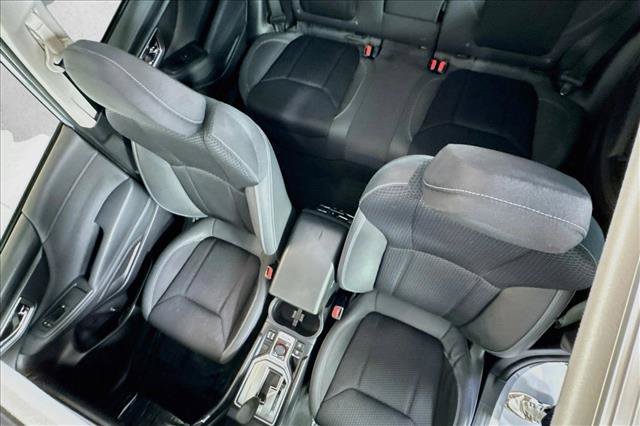 Used 2022 Subaru Forester Premium AWD/4WD image 20